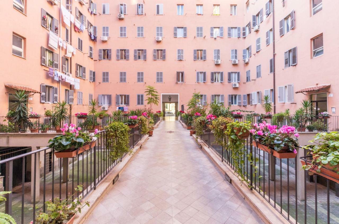 Vacanze Romane Holidays Lägenhet